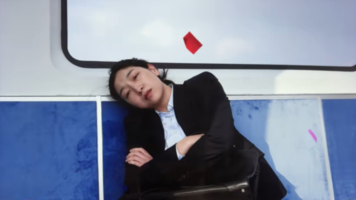 <b>혁오</b> 컴백 <b>뮤비</b>에 '<b>전범 후손</b>' 여배우라니…"로열 <b>전범 후손</b>"