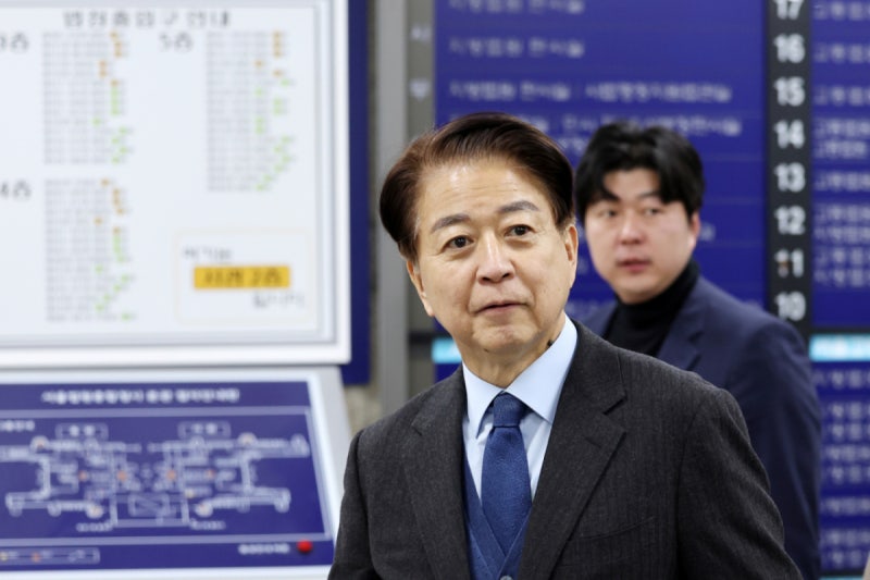 '6000만원 수수' 혐의 <b>노웅래</b> 전 의원, <b>2심</b>도 <b>무죄</b>