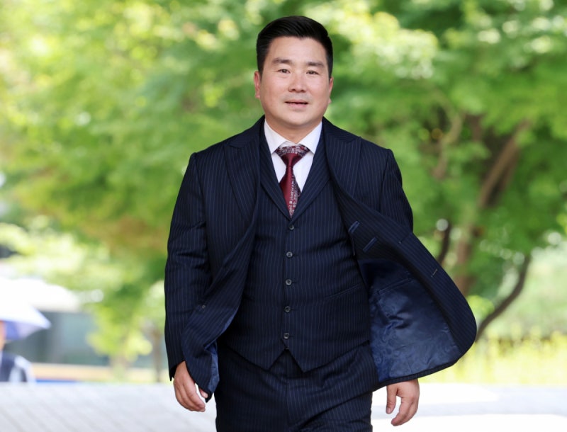 '<b>국회 봉쇄</b> 가담' <b>김현태</b> <b>징역</b> 12년…"<b>계엄</b> 해제 저지에 적극 가담"