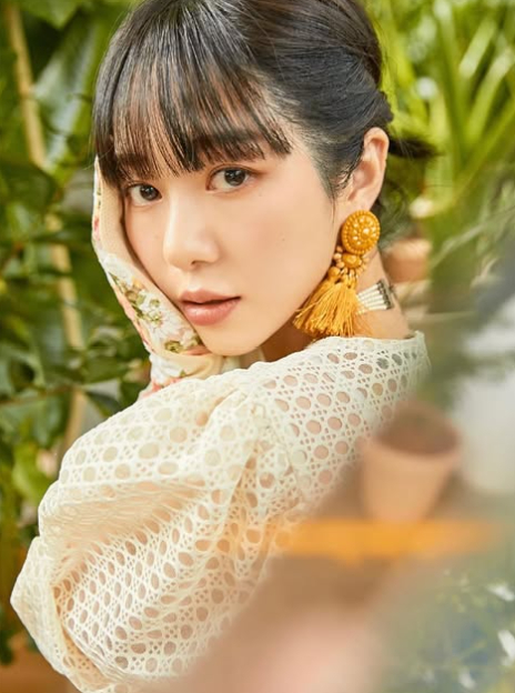 "괴물 같았다"…<b>권민아</b>, <b>친언니 8억 횡령</b> 폭로