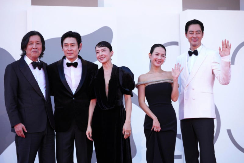 이창동 '<b>가능한 사랑</b>' 베니스 심사위원대상..."영화로 계속 질문할 것"