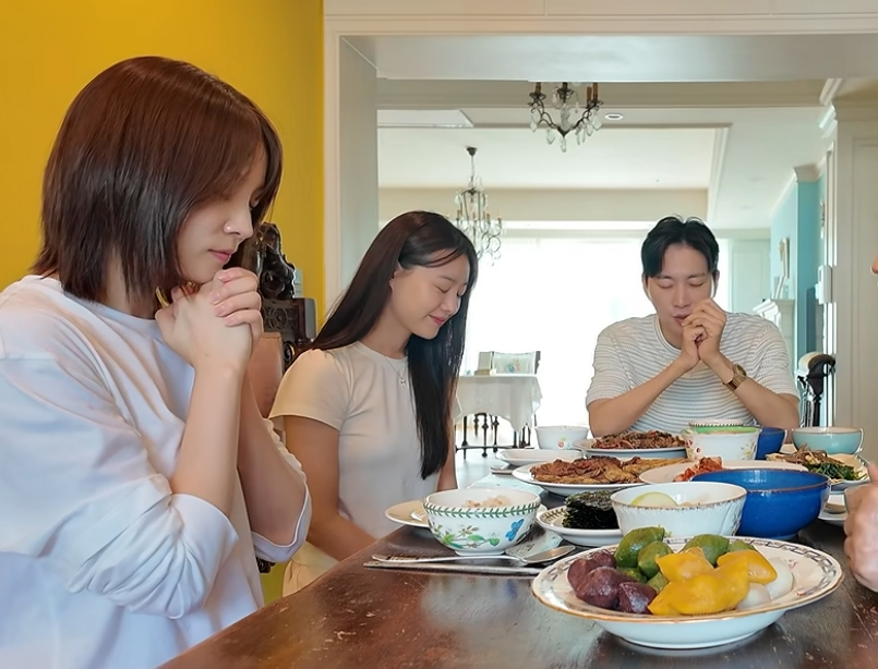 며느리보다 <b>수양딸</b> 챙겨?…'박위 가족' 송지은·윤소희 차별 의혹