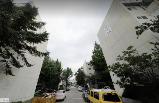 “고금리에 장사 없네”…집값 10억 넘게 빠진 반포 대장주