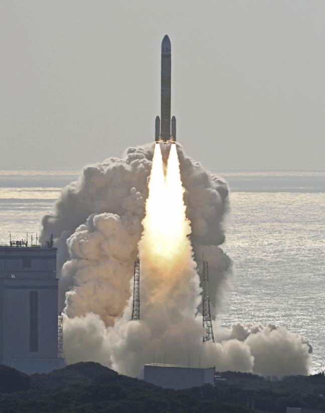 ‘실패 1년만에’ 日 신형 H3로켓 발사 성공