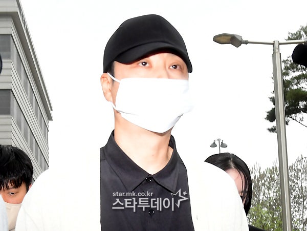[속보]‘만취해 남의 차 운전’ <b>신혜성</b>, <b>항소심도</b> 집행유예