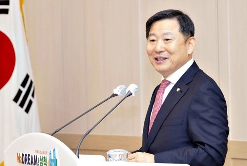 “국힘 대표는 어차피 한동훈? <b>당원</b>들 <b>모욕</b>하는 말”…특정인 대세론 경계한 ...