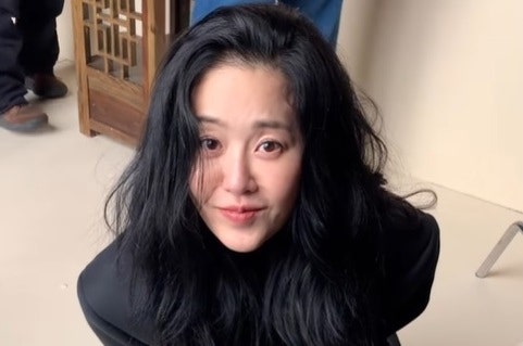 “원 없이 했으면 원통하지도 않겠다”…‘<b>갑질</b>논란’ 입 연 배우 <b>고현정</b>