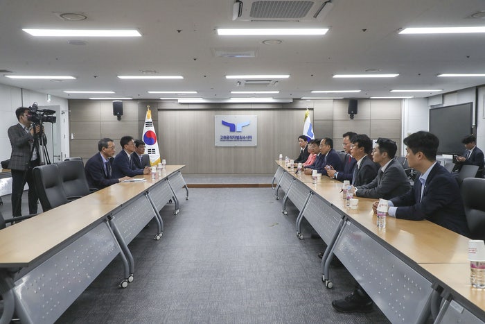 <b>공수처</b>장 면담 한달 만에…‘<b>채상병</b>’ 신속수사 촉구 나선 與