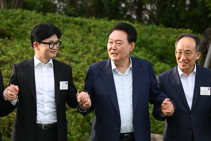 윤 <b>대통령</b>-<b>한동훈</b>, 비공개 회동…‘당정결속 공감대’
