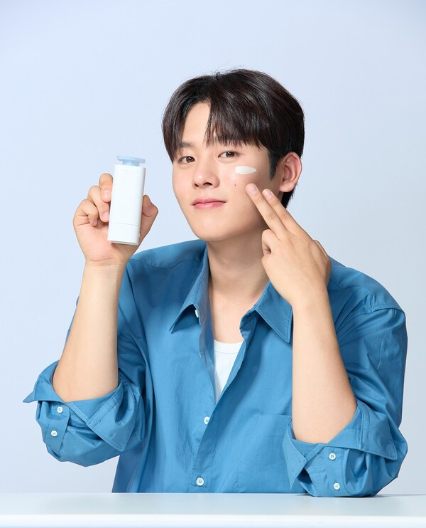V Ready, True Tone Lotion Airy [Photo: Amorepacific]
