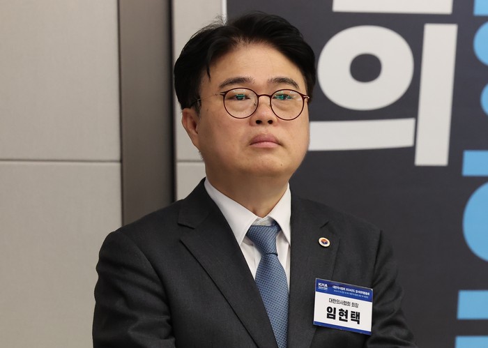 [속보] <b>임현택 의협 회장</b> 탄핵안 가결…취임 반 년 만에 퇴진