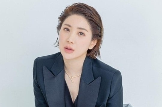 <b>서인영</b>, <b>합의</b> 이혼 완료 “<b>귀책 사유</b> 없었다”