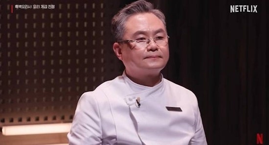 “가슴 먹먹해, 일하다 뛰쳐나와”…<b>안유성 셰프</b>도 <b>김밥</b> 싸들고 <b>무안</b>行