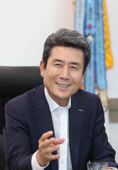 [기고] 철강에서 AI까지, 대한민국 미래 여��는 포항