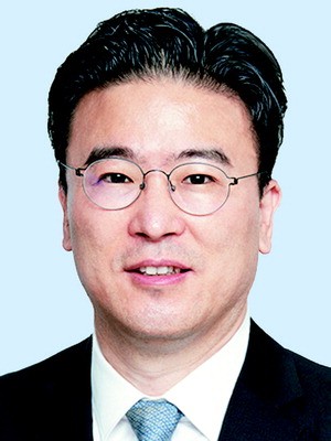 [매경춘추] 낯선 경험을 추천합니다