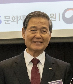"분열의 광화문, 화합의 장으로"