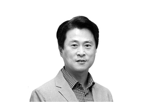 [매경포럼] 콜레오네식 협상에 대처하려면