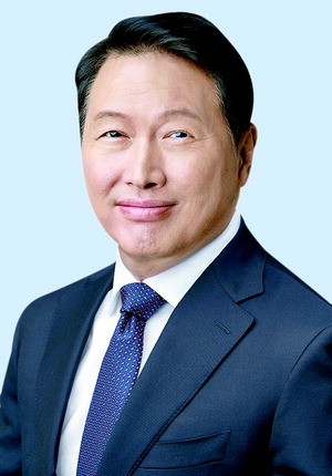 "책임경영 강화"…최태원, SK 대표 재선임