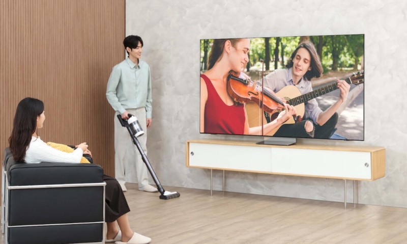 TV가 홈모니터링…실시간 번역도