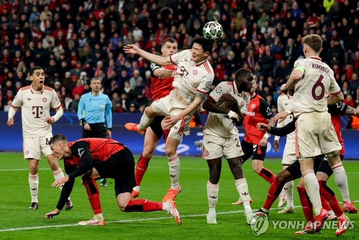 “2년 연속 UCL <b>8강</b> 안착”... <b>김민재</b>·이강인 출전시간·활약은 달랐다