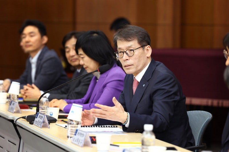 [포토] 김성태 IBK기업은행장, 중소기업 현장 간담회