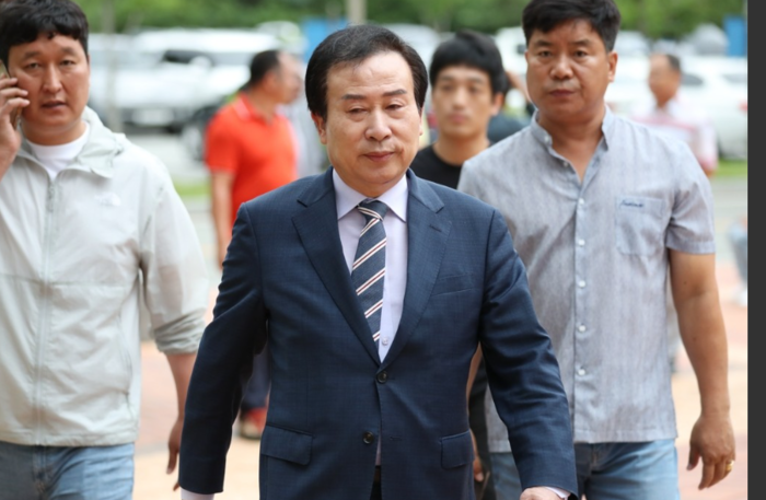 [속보] <b>박홍률</b> 목포시장 <b>당선 무효</b>…배우자 징역형 집행유예 확정