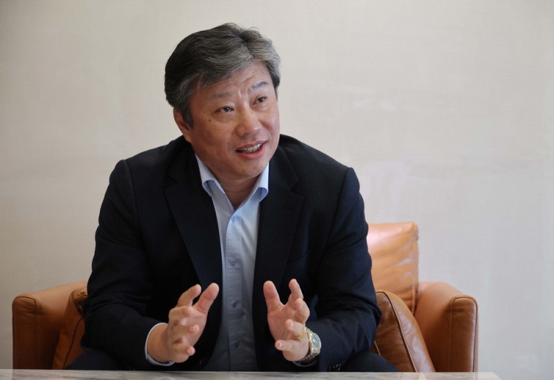 "무궁무진한 K아트 시장 … 화랑미술제 지원나선 이유죠"