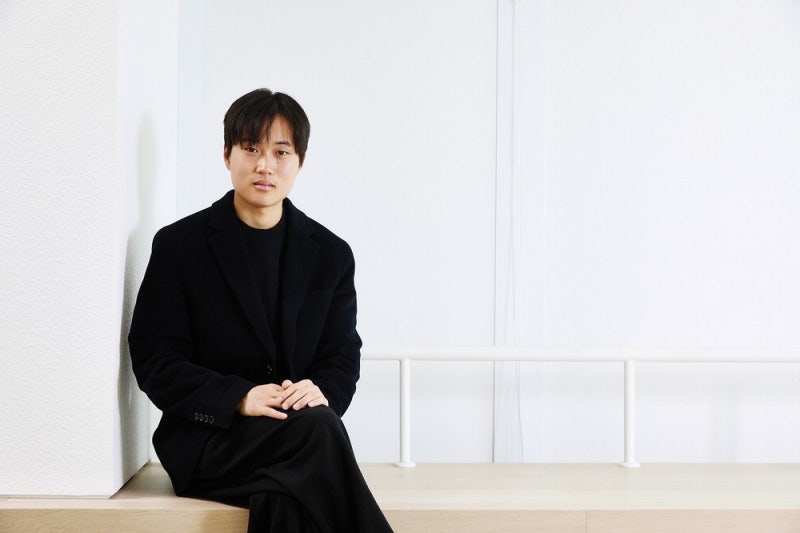 "육상 후배들 운동화 걱정 없이 뛰었으면"