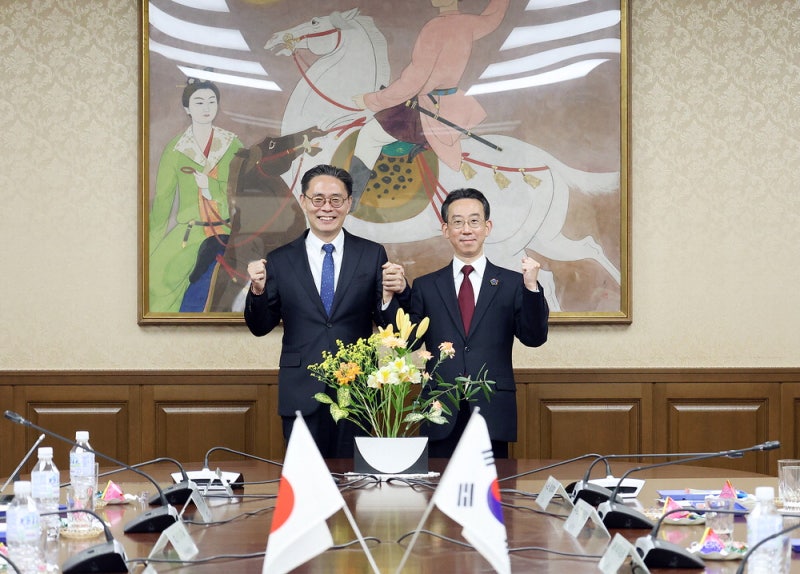 한·일 국세청장 "해외 은닉재산 징수 강화"