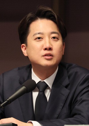 잇단 러브콜에도 … 이준석 "단일화, 내 이름 언급말라"
