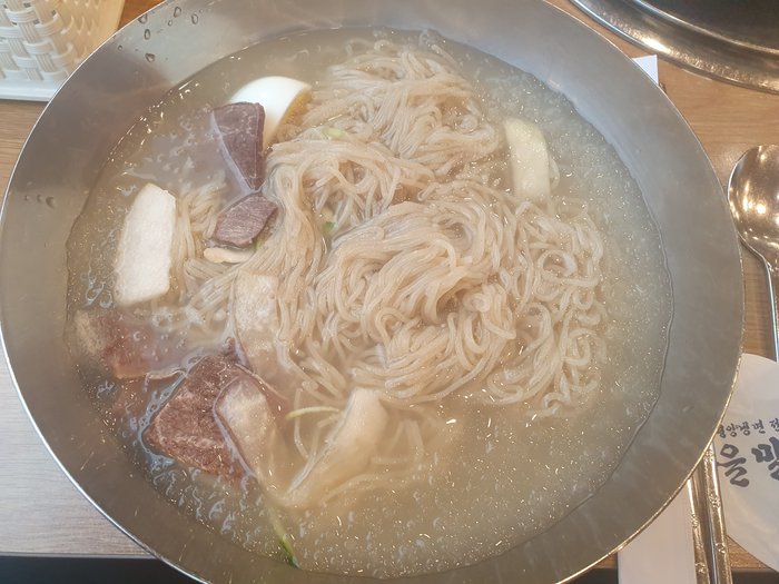  을밀대‘평양냉면.이효석 기자