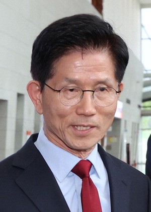 金·韓 7일 만난다 … <b>단일화</b> 분수령