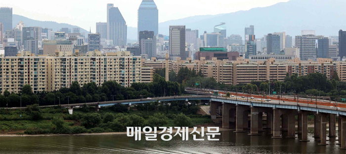  서울시 강남구 압구정동 현대아파트 [김호영기자]