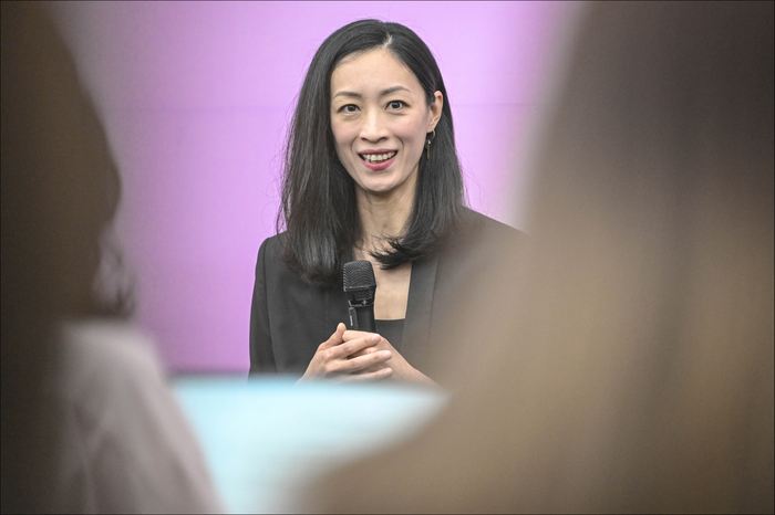 7일 서울 종로구 세종문화회관에서 열린 서울시발레단‘워킹 매드 & 블리스’기자간담회에서 이상은 객원수석 무용수(영국국립발레단 리드수석)가 밝게 웃고 있다.<세종문화회관>