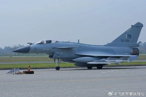 中전투기 도입한 파키스탄 "인도軍 라팔 격추"