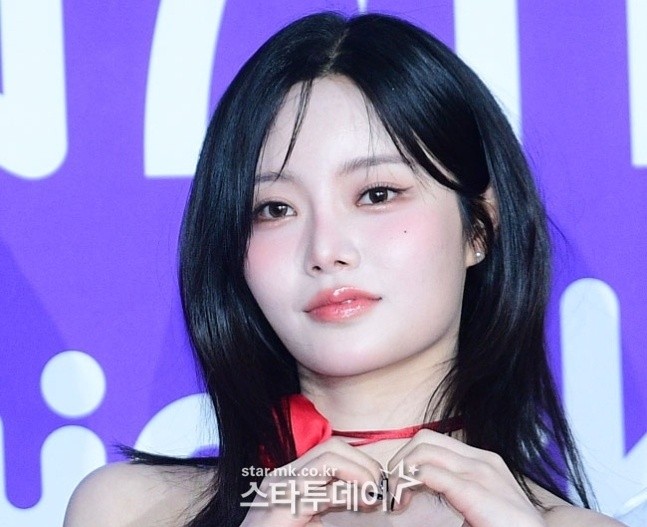 “구토에 환청까지”…<b>피프티피프티 키나</b>, 활동 중단 배경 들어보니