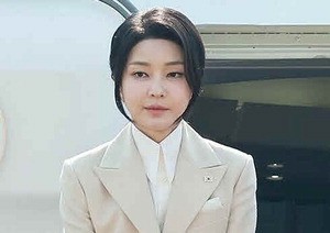 검찰, 김건희 소환 통보 불응땐 체포영장도 검토