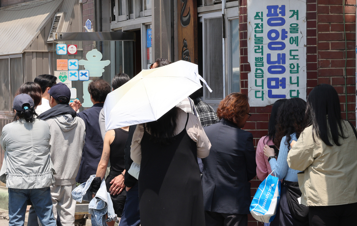 “쌀쌀했는데 갑자기 30도?”…삼척·울진, 때 이른 여름 더위