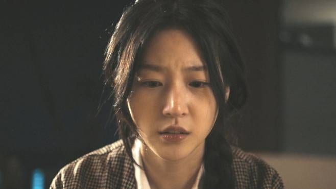 “밥 먹는 것도 힘들어 했다”…<b>故김새론</b> 유작 감독이 밝힌 ‘마지막’