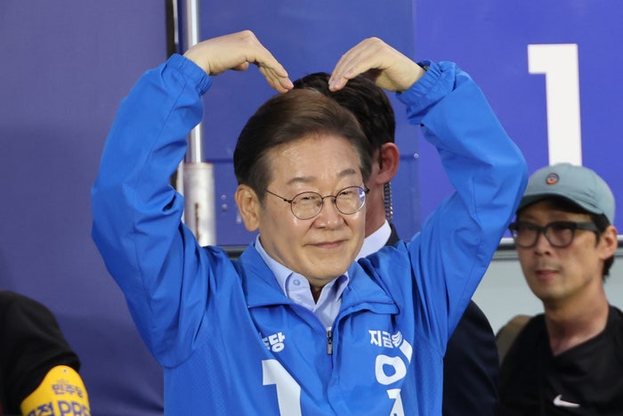 이재명 “<b>손흥민</b>, 한국 축구의 새로운 역사 썼다”