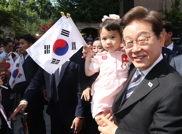 <b>이재명</b> 대통령 “모두의 대통령으로서 함께 잘사는 나라 만들겠다”