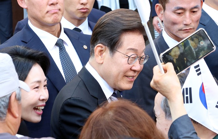 <b>대통령실</b> “李대통령, 오늘 안가서 머물러…한남동 관저 점검 중”