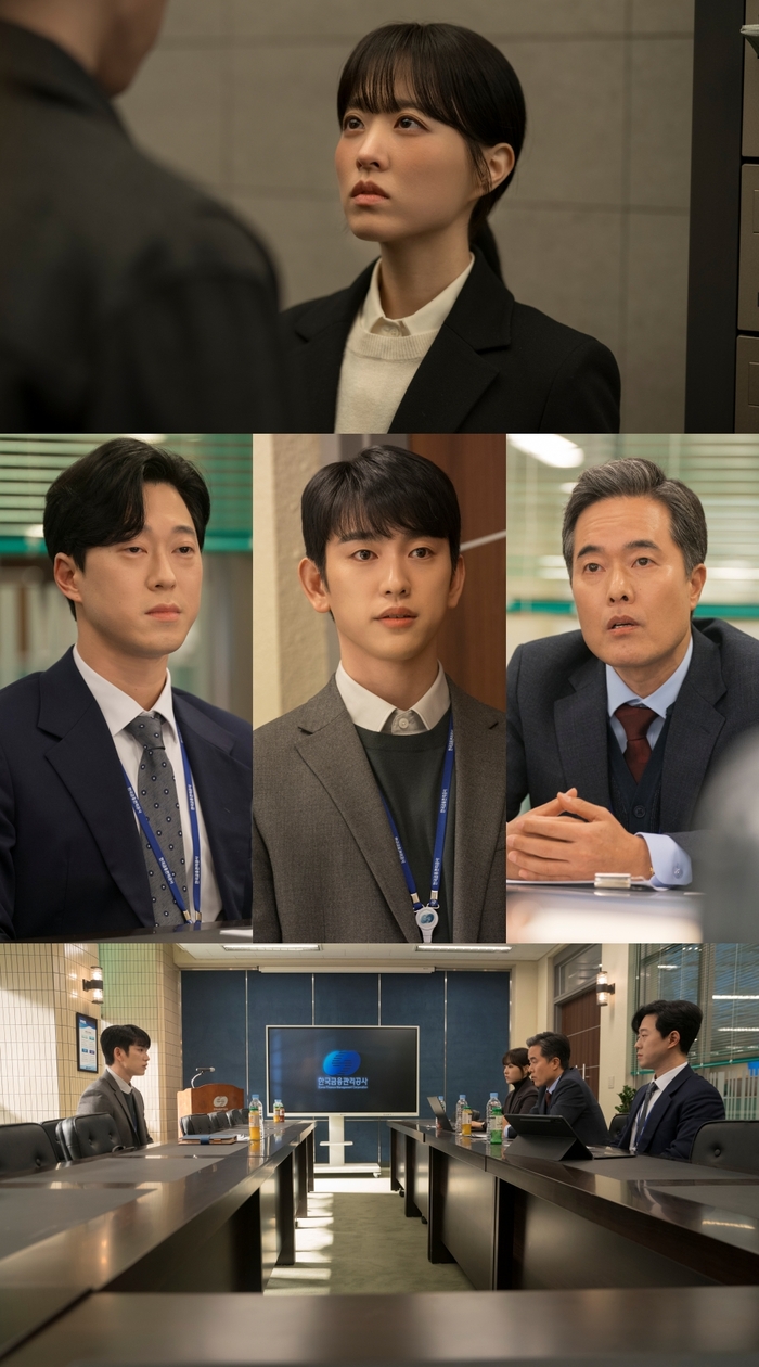 ‘<b>미지의 서울</b>’ <b>박보영 박진영</b>, 운명 건 협상 돌입