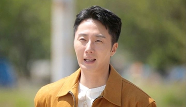 <b>정일우</b> “27살 뇌동맥류 진단…눈물 펑펑”