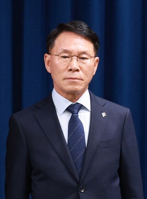 경호처에 칼빼든 대통령실, 본부장 5명 전원 대기발령