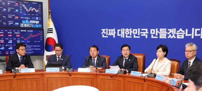 캐스팅보트 쥔 당원 잡아라 … 與원내대표 후보 선명성 경쟁