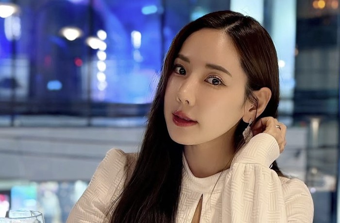“소개팅만 100번”…26년차 女 아이돌, 8월 <b>결혼</b>