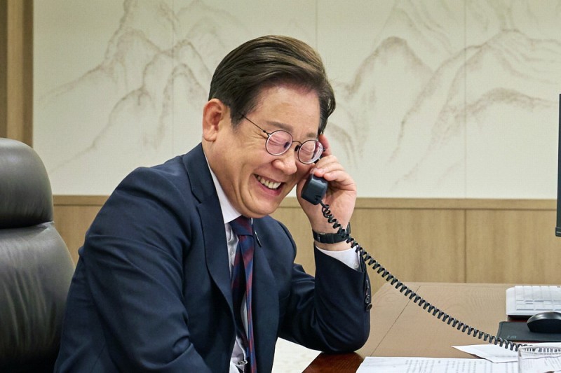 李, 경주 APEC 회의에 시진핑 초청