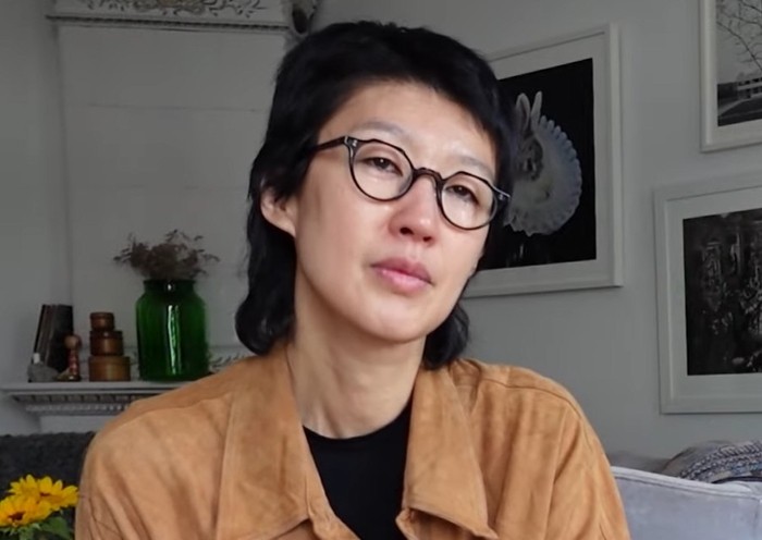 “딸 인생 걸고 맹세”…<b>홍진경</b>, <b>정치색 논란</b> 해명