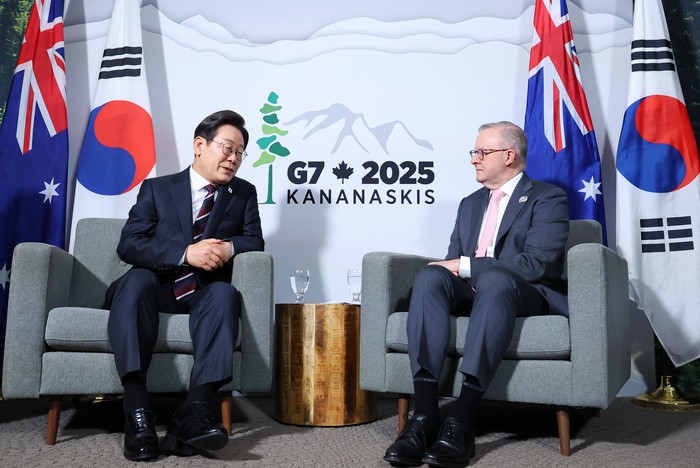 6개월만에 <b>정상</b>외교 복원…<b>남아공</b>·<b>호주</b>와 <b>정상회담</b>